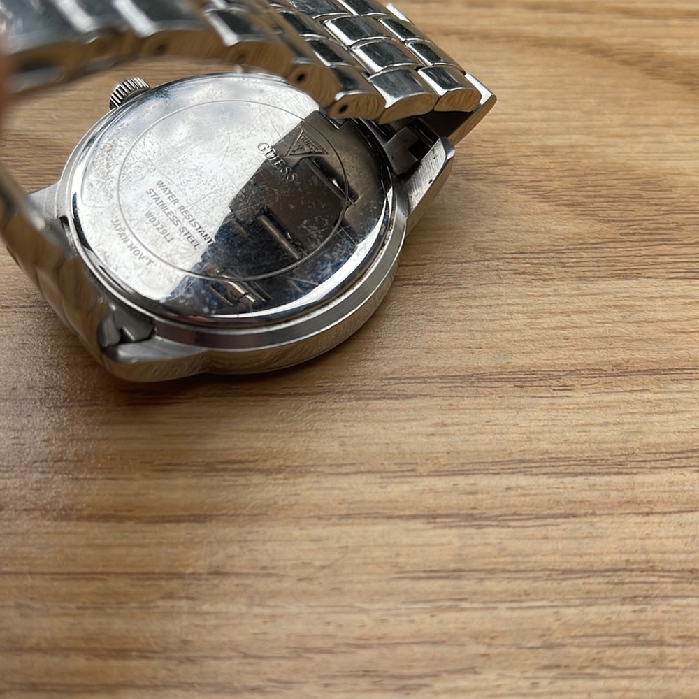 Guess Watch - Picture 3 of 3